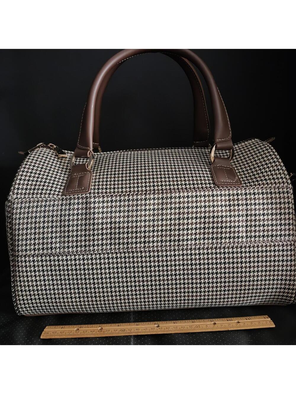 London Fog Bag/Carry On With Tags Chelsea Lites Collection PERFECT GIFT WORTHY! - Picture 3 of 9